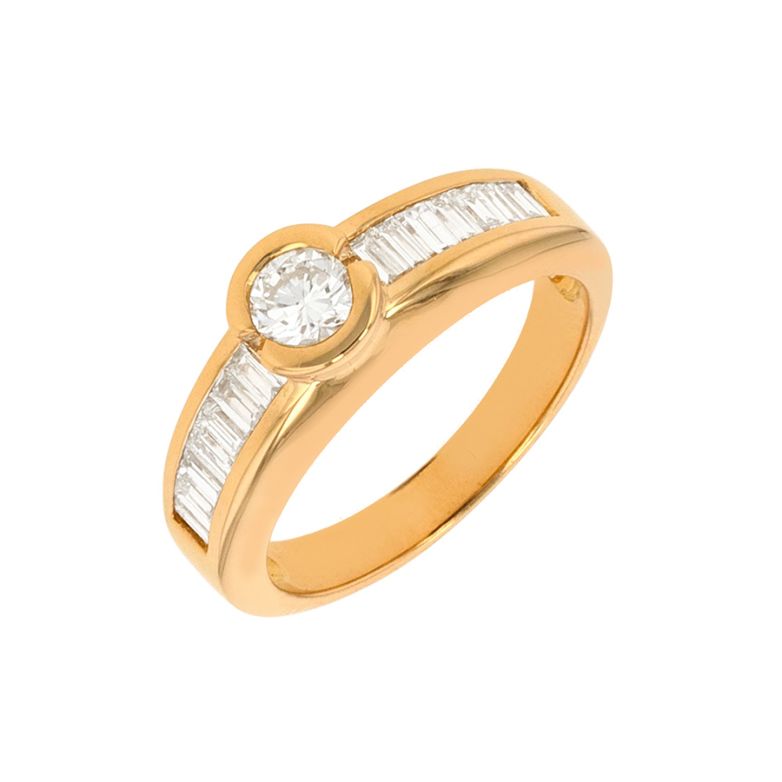Acheter Bague diamants 0.53 carat or jaune 4.77g Comme neuf - 1500,00 € Bague diamants 0.53 carat or jaune 4.77g Comme neuf - reconditionné disponible sur Gemme Les Bijoux